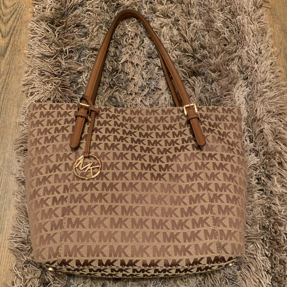 Michael Kors purse